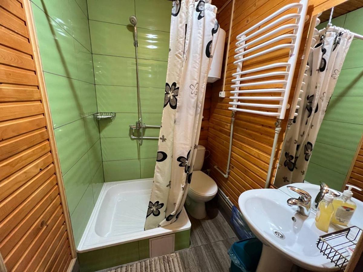 Pid Yasenem Hotel Verkhovyna Eksteriør billede
